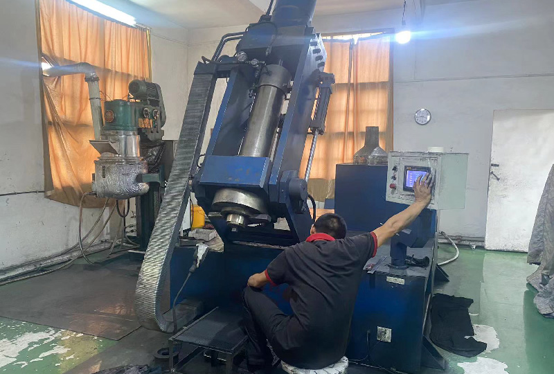 生產(chǎn)設(shè)備