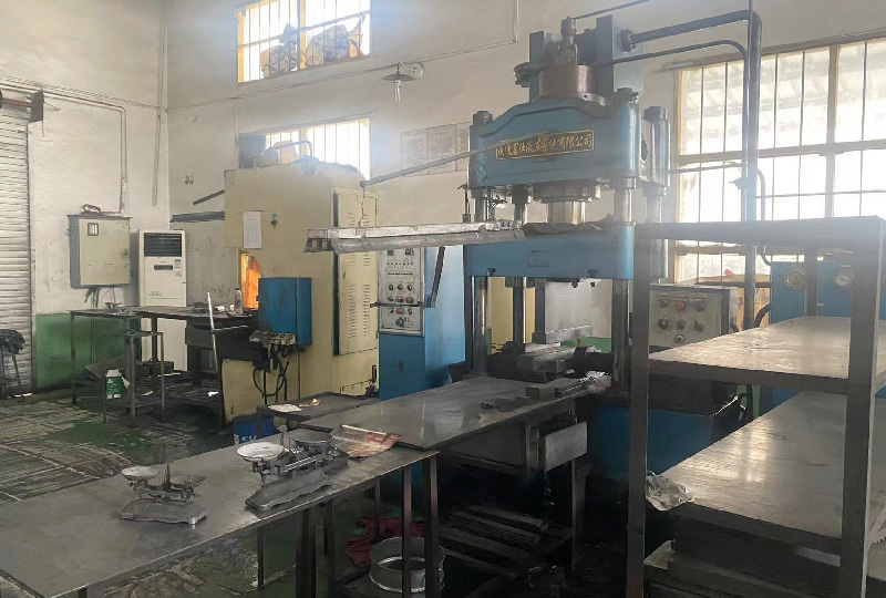 生產(chǎn)設(shè)備